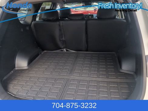 Used 2022 Hyundai Santa Fe SEL image 11