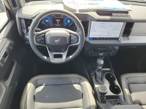 New 2026 Ford Bronco Outer Banks AWD/4WD image 17