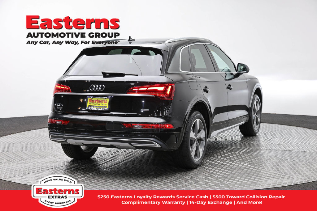 Used 2023 Audi Q5 Prestige w/ Prestige Package AWD/4WD image 6