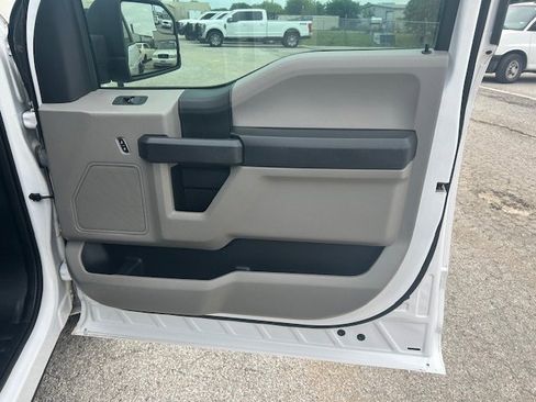 Used 2020 Ford F150 XL w/ Equipment Group 101A Mid RWD image 18