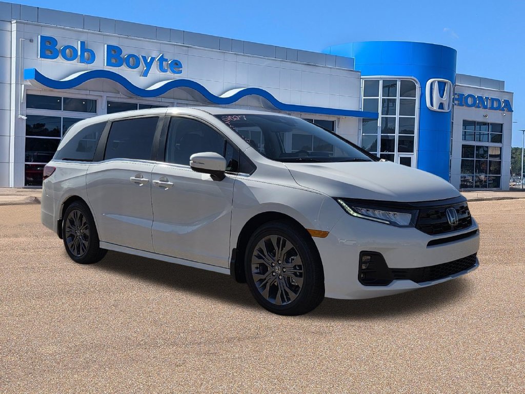 New 2027 Honda Odyssey Touring image 3