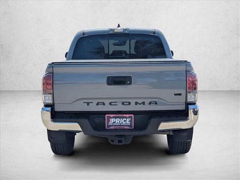 Used 2020 Toyota Tacoma TRD Off-Road AWD/4WD image 6