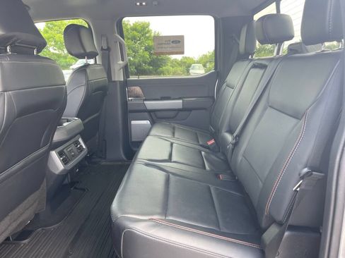 Used 2024 Ford F350 Lariat w/ Lariat Ultimate Package AWD/4WD image 21
