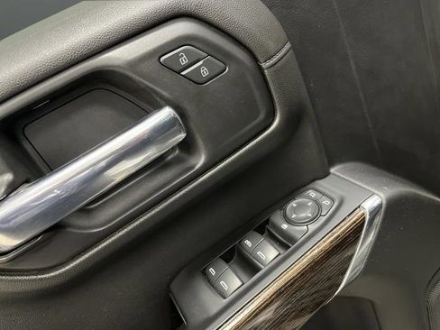 Used 2020 GMC Sierra 1500 SLE w/ X31 Off-Road Package image 28