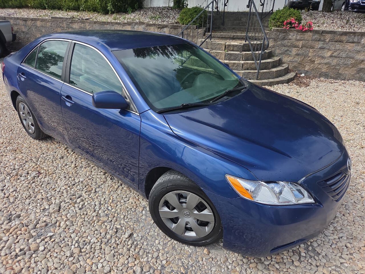Used 2009 Toyota Camry LE FWD image 25
