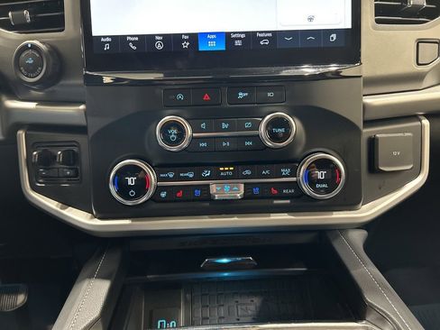 Certified 2023 Ford Expedition Max XLT image 24