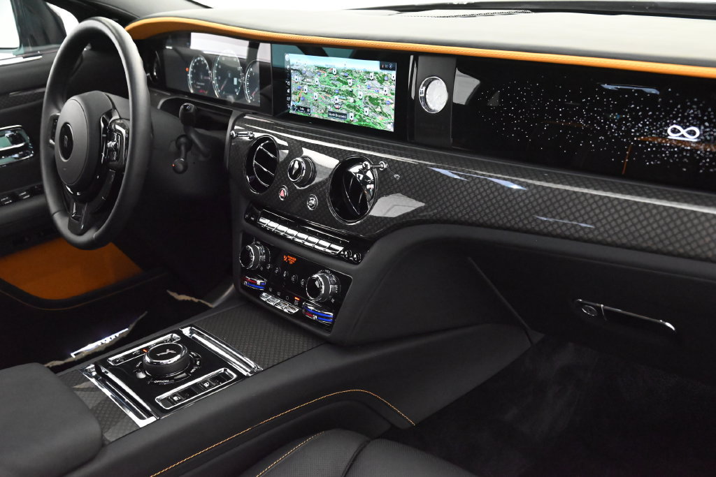 Used 2022 Rolls-Royce Ghost Black Badge AWD/4WD image 4