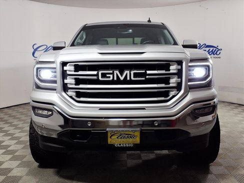 Used 2017 GMC Sierra 1500 SLT image 3