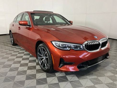 Used 2022 BMW 330i xDrive Sedan w/ Premium Package AWD/4WD image 3
