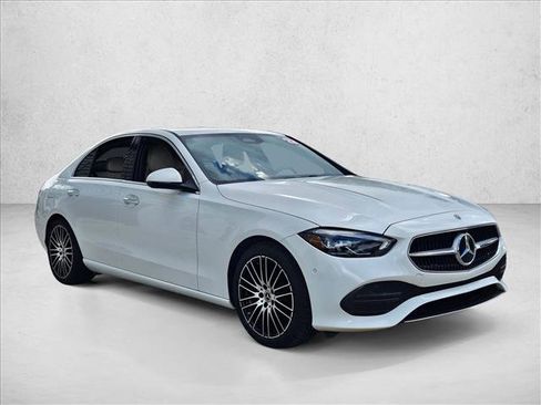 Used 2022 Mercedes-Benz C 300 Sedan image 3