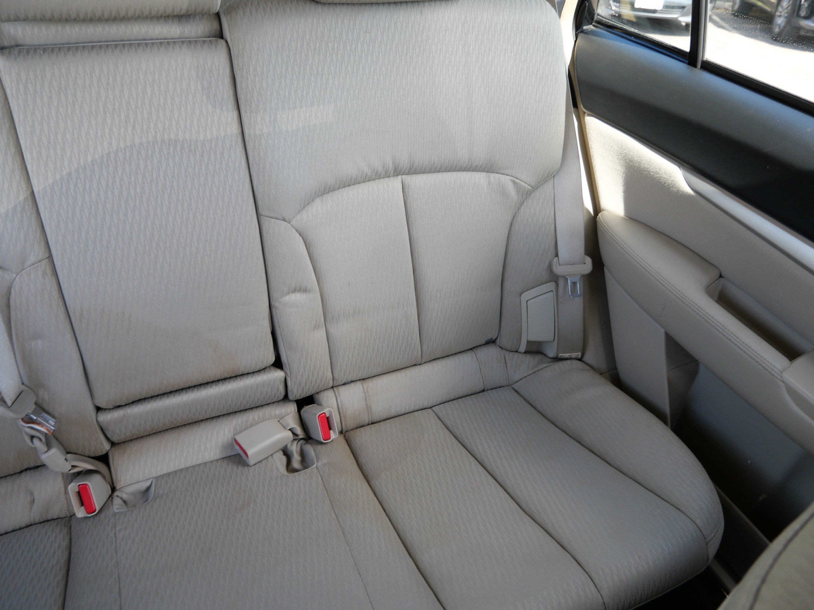 Used 2012 Subaru Outback 2.5i AWD/4WD image 14