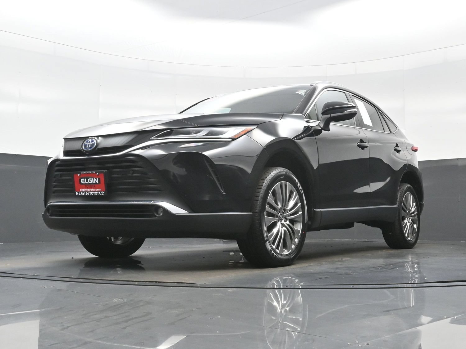 Used 2024 Toyota Venza XLE AWD/4WD image 29