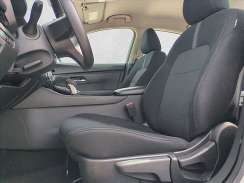 Used 2024 Nissan Sentra SV image 15