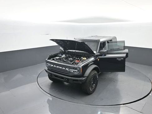 New 2026 Ford Bronco Badlands image 36