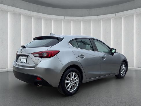 Used 2015 MAZDA MAZDA3 i Touring w/ Technology Package image 5