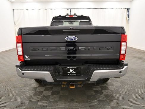 Used 2022 Ford F350 XLT w/ XLT Value Package AWD/4WD image 6