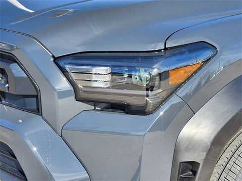 New 2026 Toyota 4Runner SR5 image 6