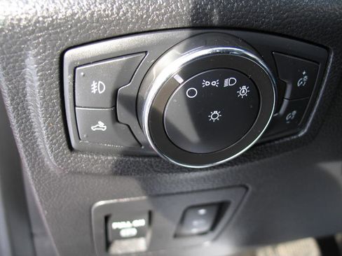 Used 2020 Ford F150 XLT w/ Equipment Group 301A Mid image 46