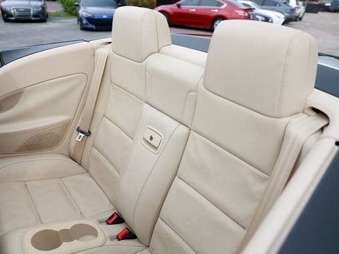 Used 2012 Volkswagen Eos Executive image 8