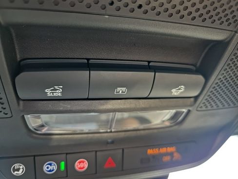 Used 2026 GMC Acadia AT4 w/ Luxury Package AWD/4WD image 73