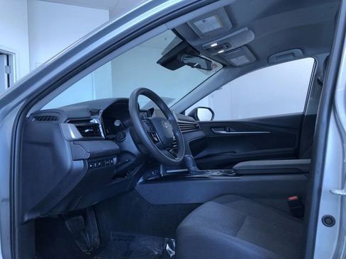 Certified 2025 Toyota Camry LE image 11