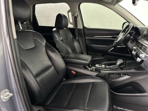 Used 2022 Kia Telluride LX FWD image 16