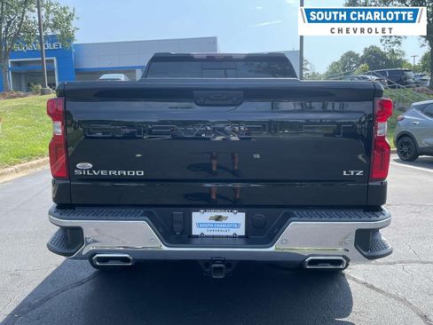 Used 2023 Chevrolet Silverado 1500 LTZ w/ LTZ Premium Package AWD/4WD image 5