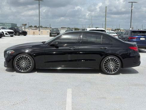 Used 2023 Mercedes-Benz C 300 Sedan image 2