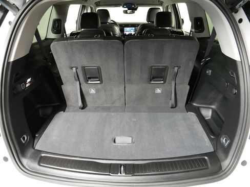 Used 2023 Jeep Grand Cherokee L Limited w/ Black Appearance Package AWD/4WD image 18