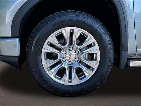 New 2026 GMC Sierra 1500 Denali w/ Technology Package AWD/4WD image 13