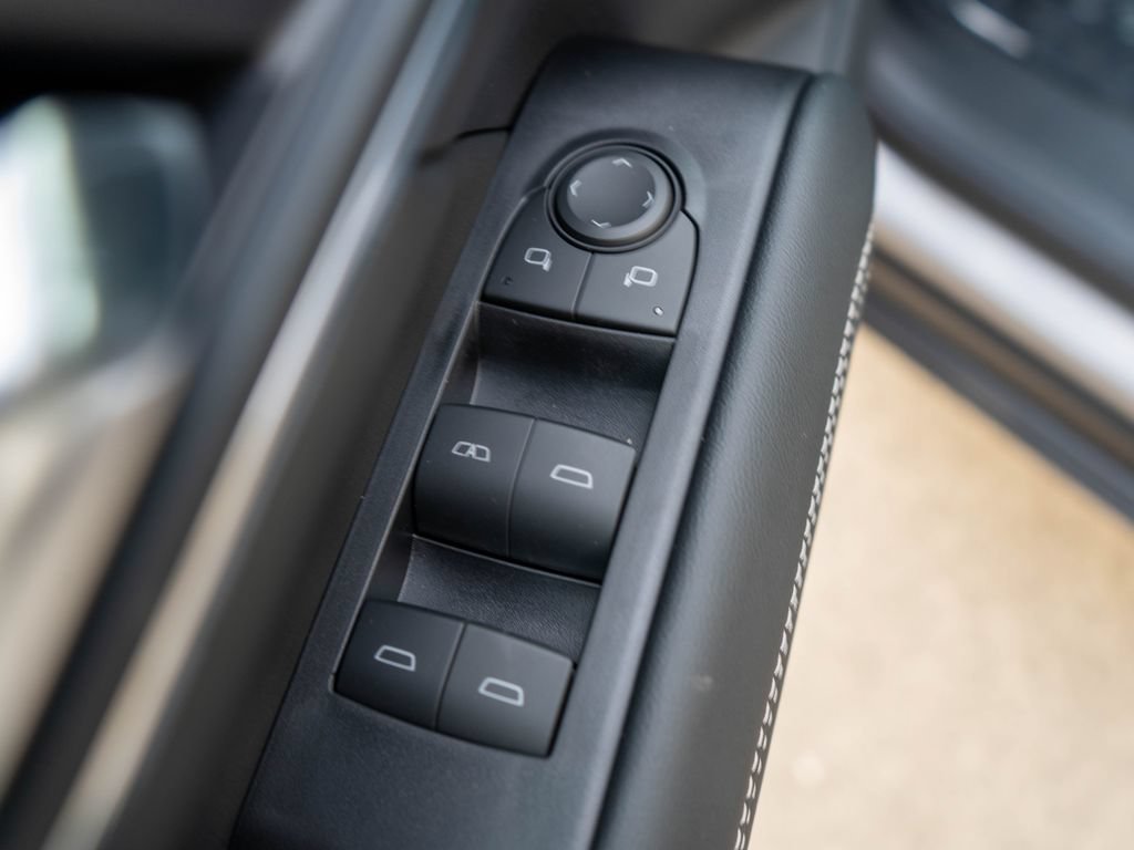 New 2027 GMC Terrain Elevation AWD/4WD image 16