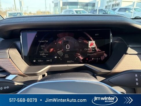 Used 2025 GMC Acadia Denali image 34