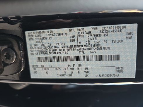 Used 2024 Ford F150 King Ranch w/ FX4 Off-Road Package image 38