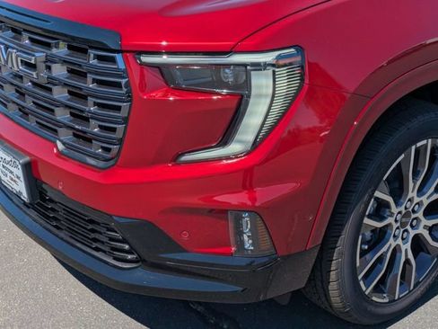 New 2026 GMC Acadia Denali Ultimate AWD/4WD image 9