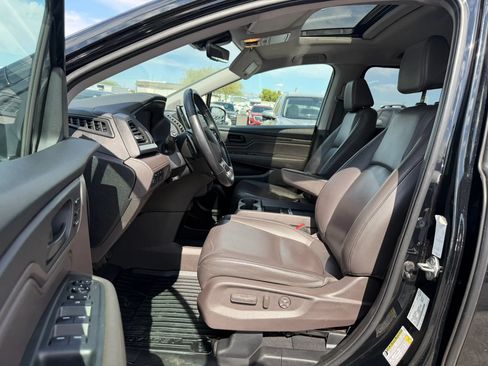 Used 2019 Honda Odyssey EX-L image 17
