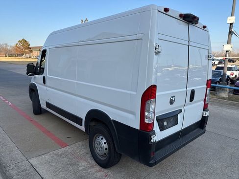 Used 2023 RAM ProMaster 2500 image 5