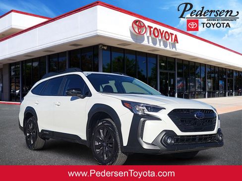 Used 2025 Subaru Outback Onyx Edition XT w/ Popular Package #2 image 1