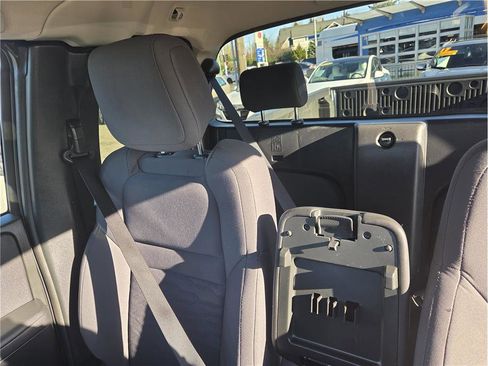 Used 2024 Nissan Frontier S w/ S Utility Package image 16