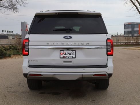 Used 2024 Ford Expedition Limited image 8