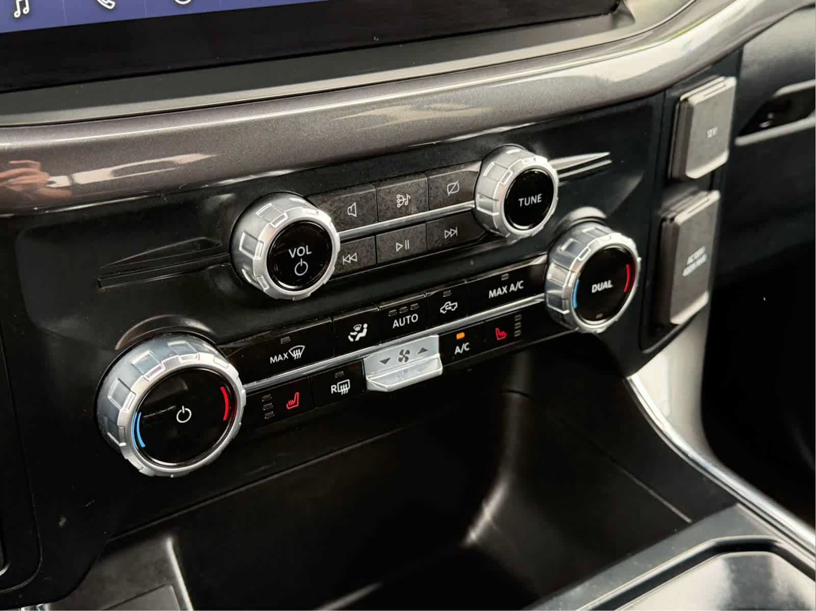 Used 2023 Ford F150 XLT w/ Equipment Group 302A High AWD/4WD image 36