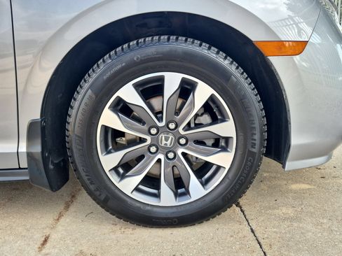 Used 2022 Honda Odyssey EX-L image 36