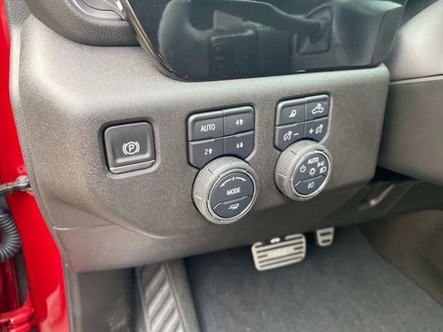 Used 2025 Chevrolet Silverado 1500 RST w/ RST All Star Premium Package AWD/4WD image 16