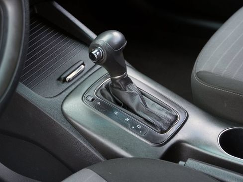 Used 2016 Kia Forte LX FWD image 9