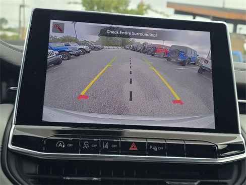 New 2026 Jeep Compass Limited w/ Sun, Sound & Navigation Group image 13