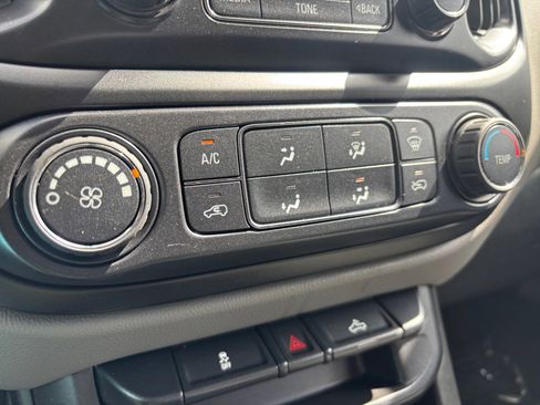 Used 2017 Chevrolet Colorado W/T w/ WT Convenience Package image 19