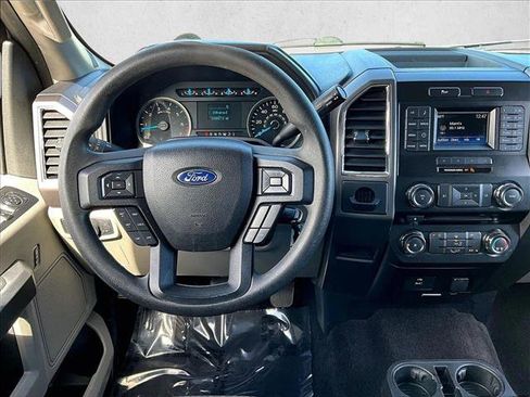 Used 2016 Ford F150 XLT image 7