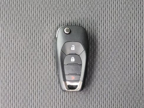 Used 2018 Chevrolet Cruze LS FWD image 32