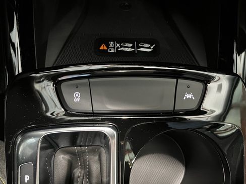 New 2026 Chevrolet Trax LT w/ Sunroof Package FWD image 26