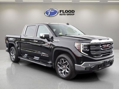 Used 2025 GMC Sierra 1500 SLT w/ SLT Premium Plus Package