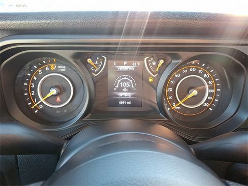 Used 2024 Jeep Gladiator Sport image 20